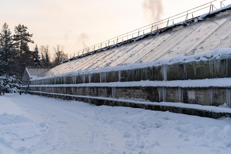 Ice Melt For Industrial Roofs