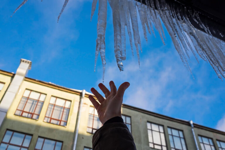 Poor Choice Of Ice Melt Increases Your Condo Repair Cost