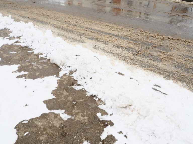 Residential-and-commercial-Ice-3-Melt-Key-Differences