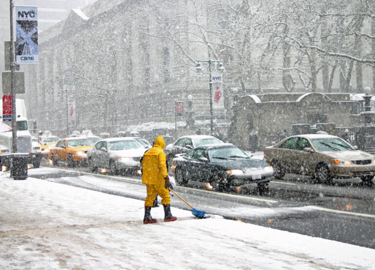 Snow-removal-Property-manager-responsibilities-and-liabilities