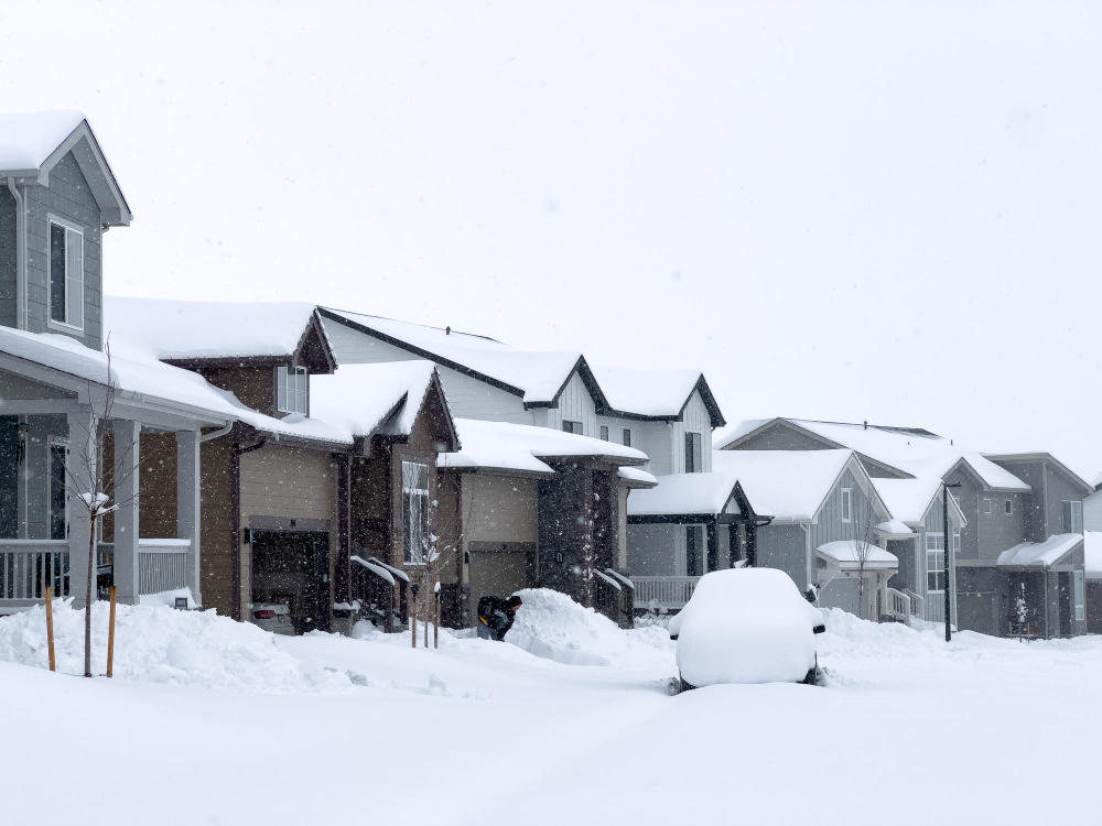 ice melt that won't damage concrete