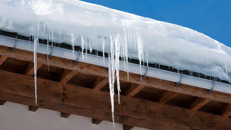 What To Do When Ice Dams Are Forned