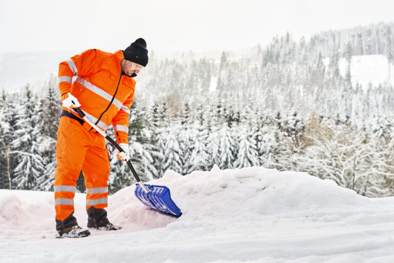 How-To-Remove-And-Prevent-Salt-Stains-On-Your-Concrete-Driveway