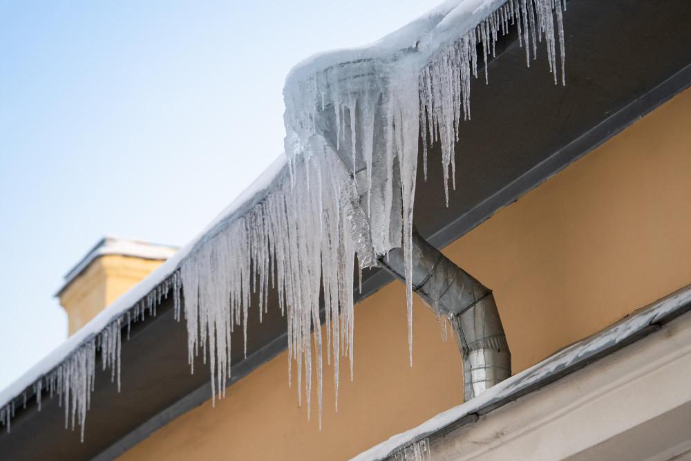 Roof Snow Melting System Preventing Ice Dams And Damage