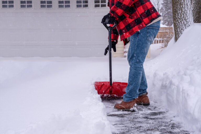 A Comprehensive Guide to Limestone Driveways.