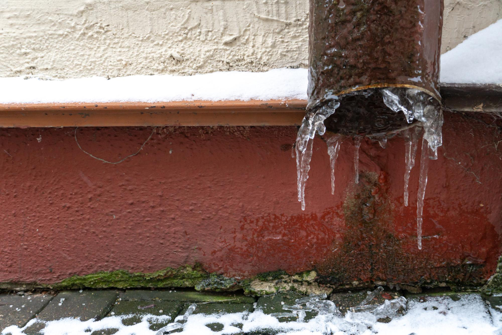 Frozen Gutter Woes Quick Thawing Guide.