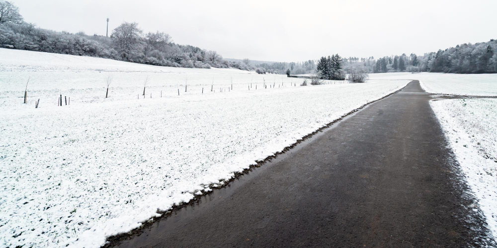5 Top Ice Melts Safe For Concrete Driveways