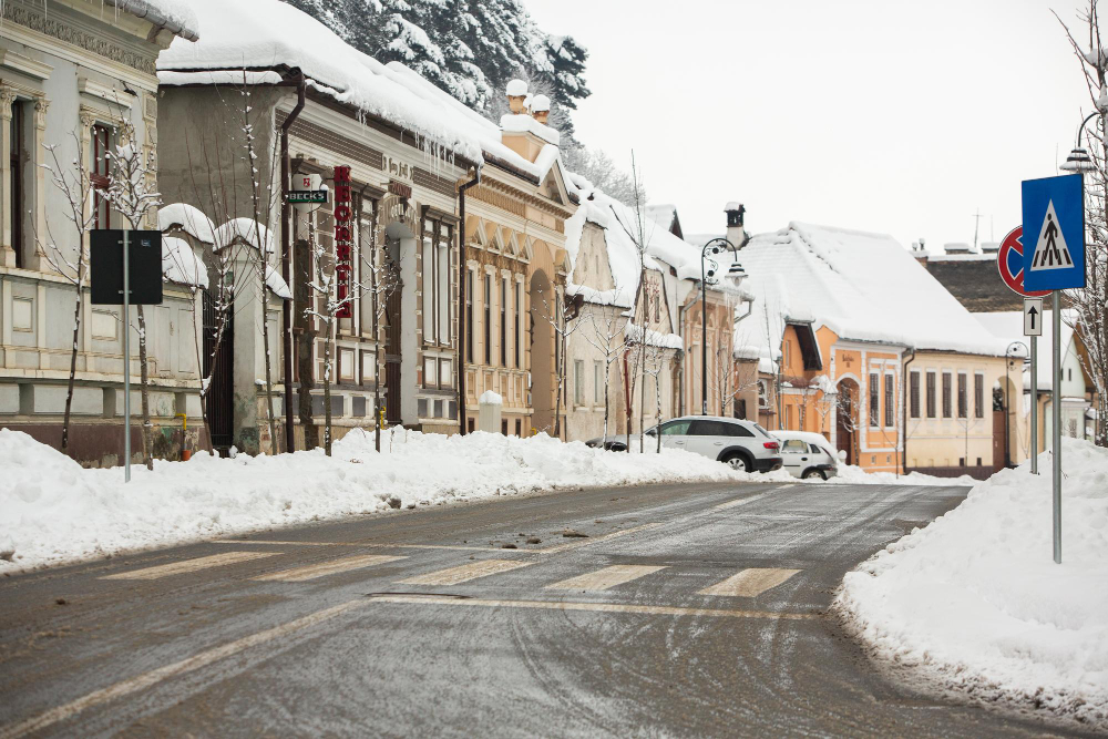 7 Ice Melters That Safeguard Your Concrete During Winter